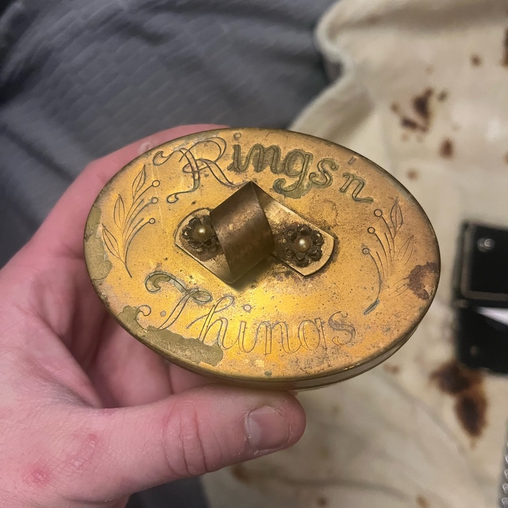 Vintage jewelry box.